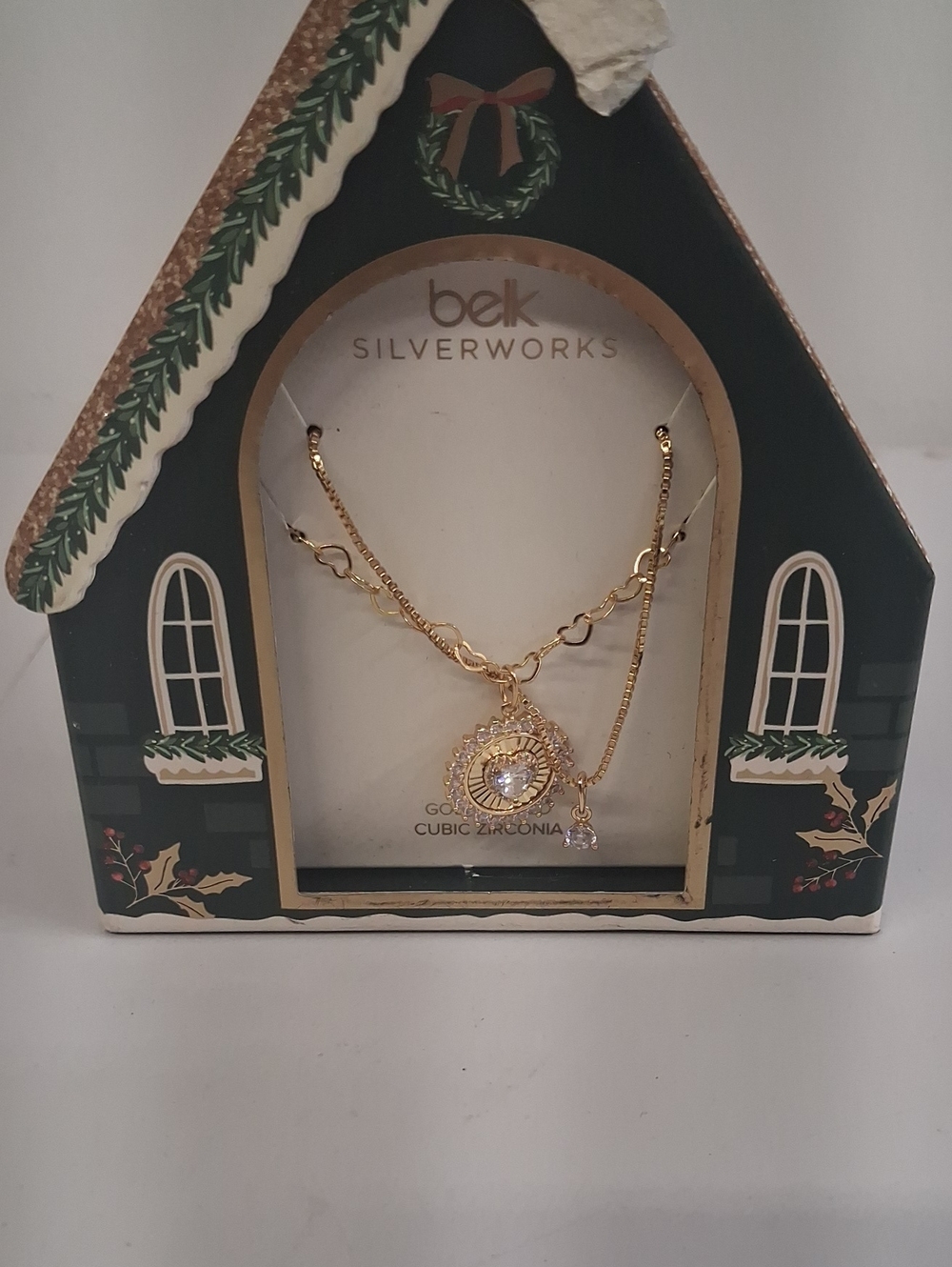 NWT belk Gold-Tone Cubic Zirconia Halo Pendant Necklace